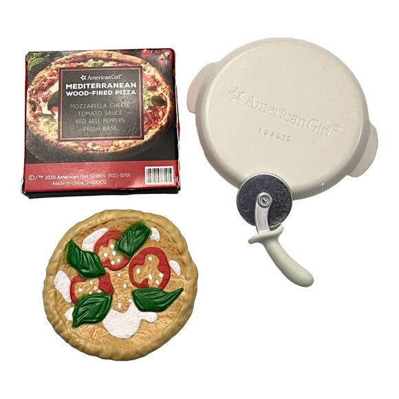 American Girl Kitchen Wood Fired Pizza Accessories Pizza Pie Pan Cutter Set Box - Picture 5 of 11